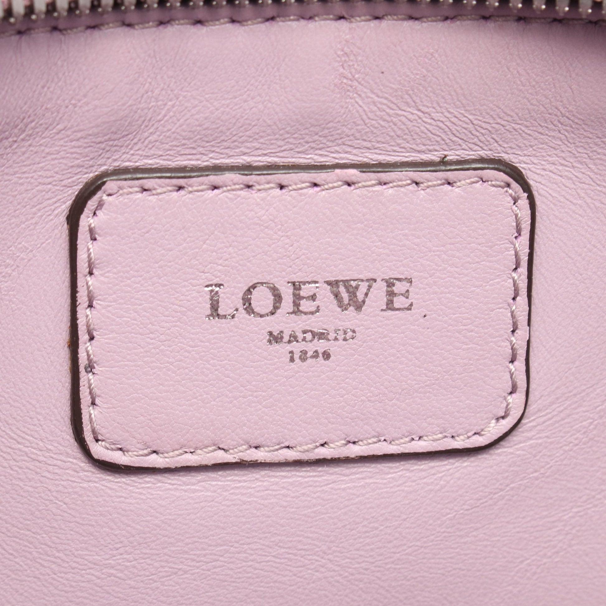 アマソナ36 ハンドバッグ レザー ライトパープル パープル ピンク ロエベ バッグ LOEWE
