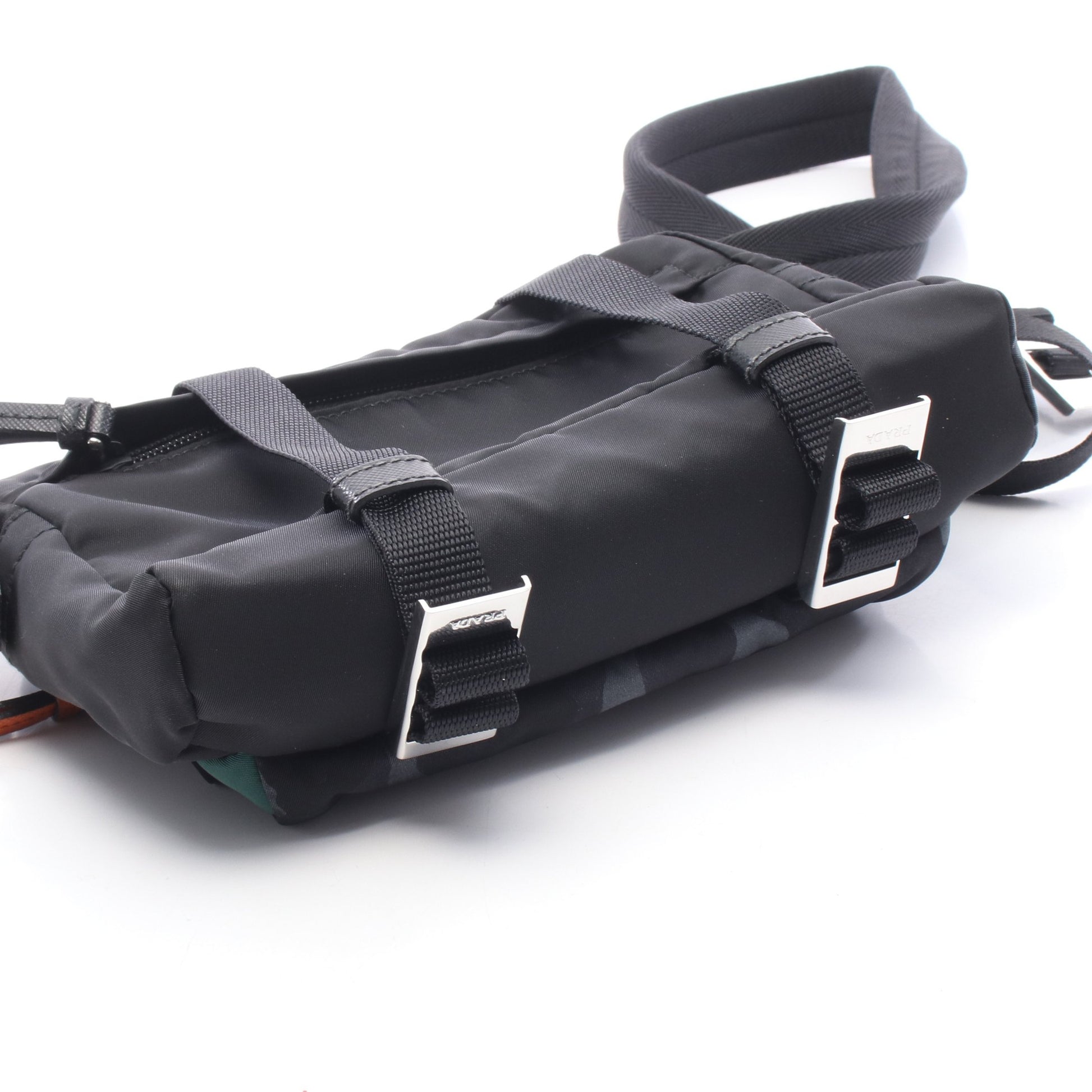 カモフラージュ ショルダーバッグ カモフラージュ柄 ナイロン レザー ブラック グリーン マルチカラー プラダ バッグ PRADA