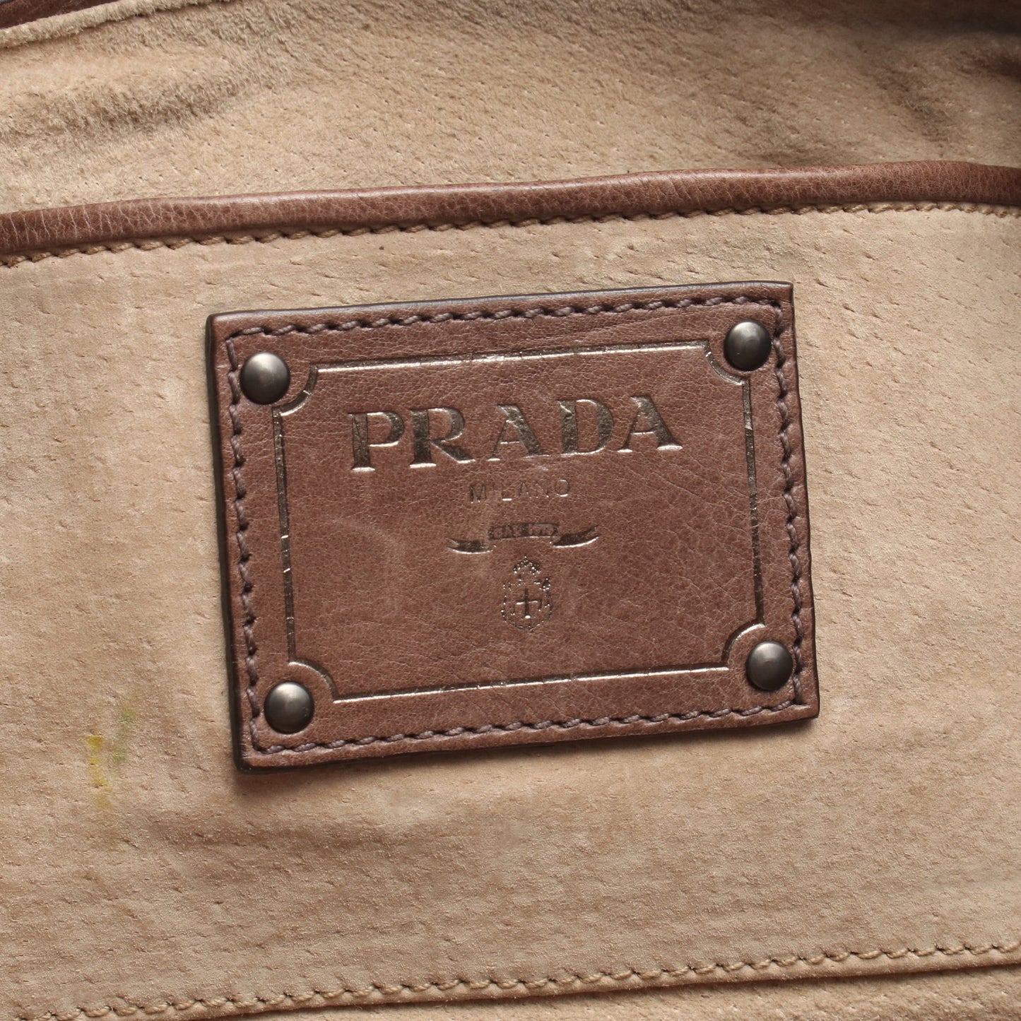 メタルロゴ グラデーション 2WAY ハンドバッグ トートバッグ レザー ダークブラウン プラダ バッグ PRADA