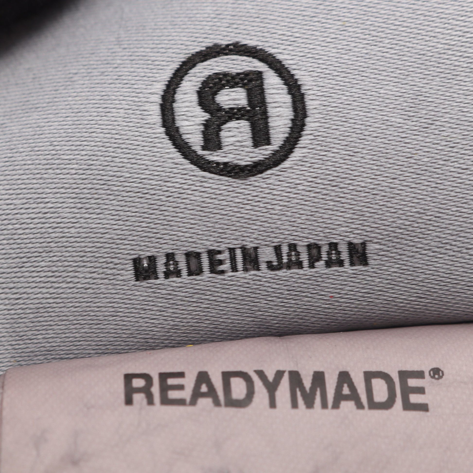 スマイルプリント ヴィンテージ加工 半袖Tシャツ コットン ダークグレー イエロー レディメイド トップス READYMADE