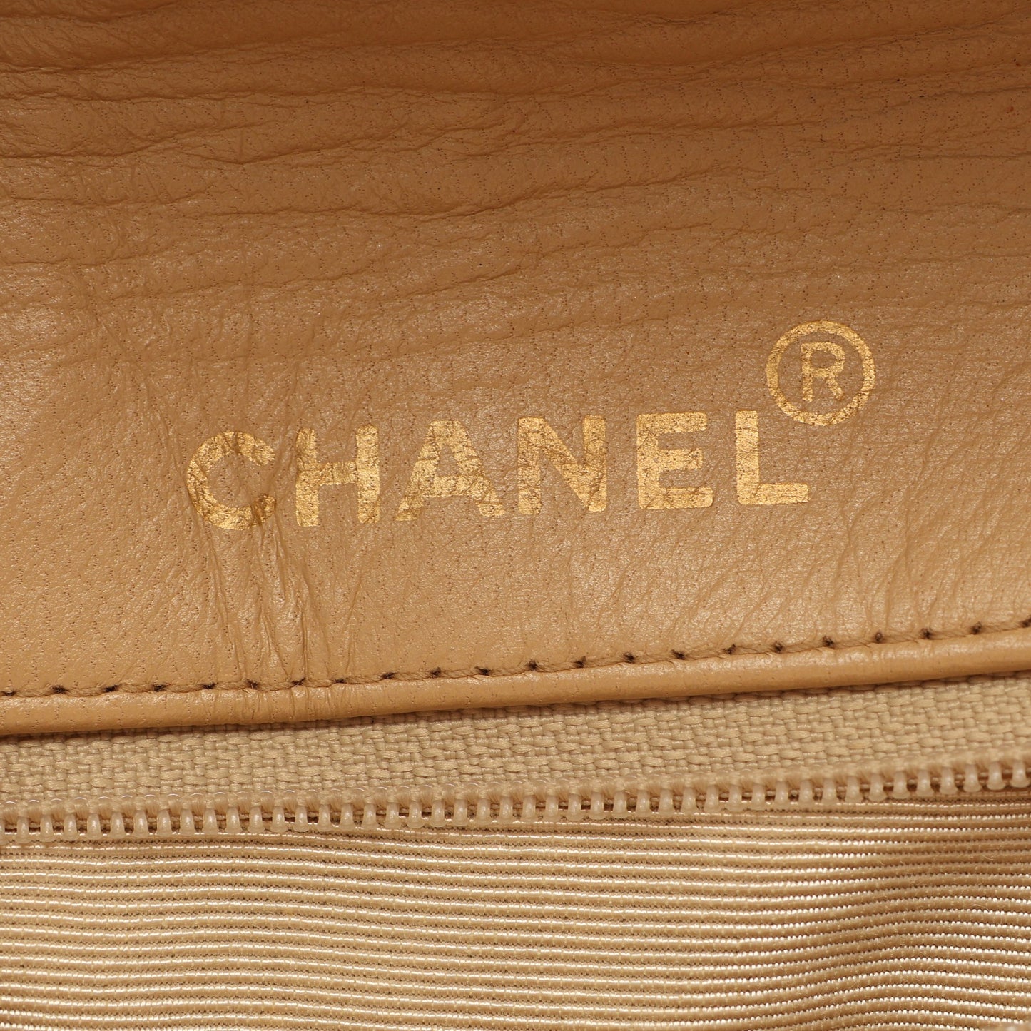 マトラッセ シングルフラップ Wチェーンショルダーバッグ ラムスキン ベージュ ホワイト ゴールド金具 シャネル バッグ CHANEL