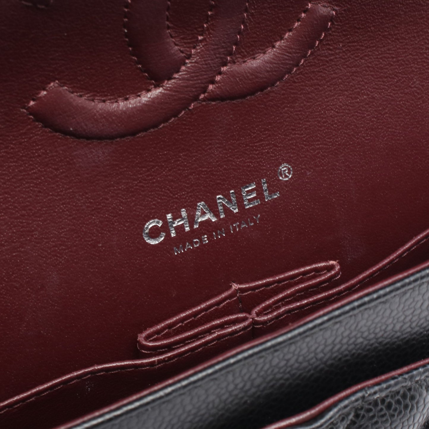 マトラッセ Wフラップ Wチェーンショルダーバッグ キャビアスキン ブラック シルバー金具 シャネル バッグ CHANEL