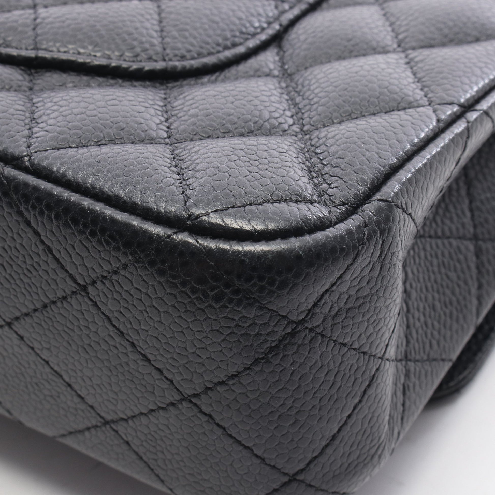 マトラッセ Wフラップ Wチェーンショルダーバッグ キャビアスキン ブラック シルバー金具 シャネル バッグ CHANEL