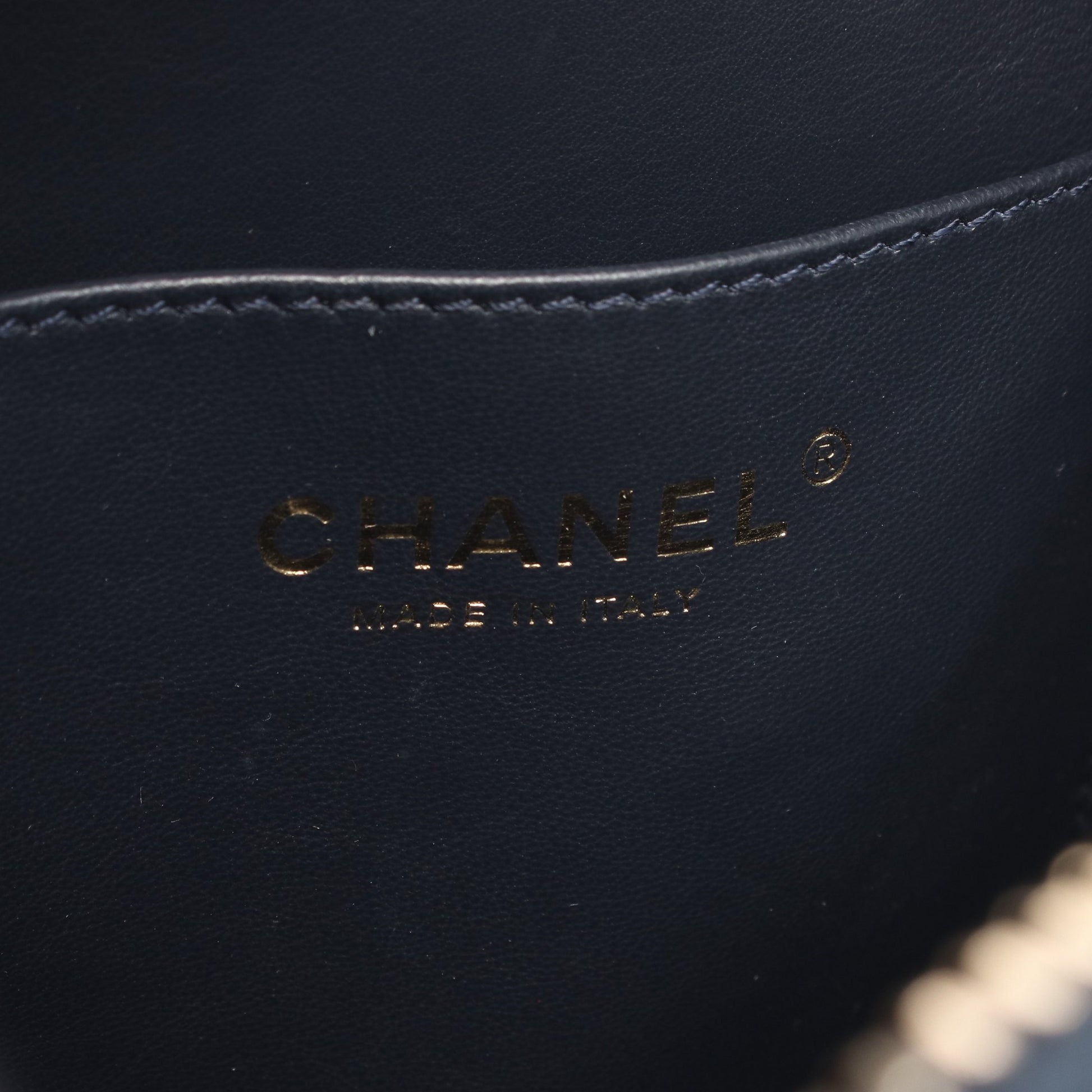 CCフィリグリー チェーンショルダーバッグ ツイード レザー ネイビー レッド ホワイト ゴールド金具 シャネル バッグ CHANEL