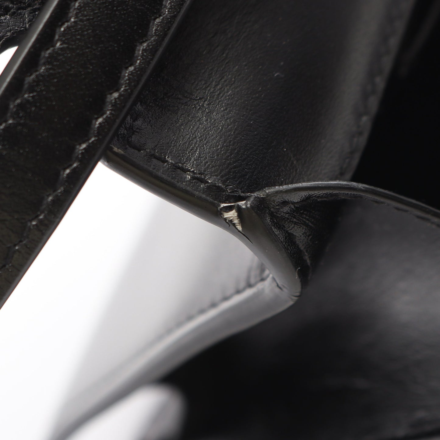 ショルダーバッグ ショルダーバッグ レザー ブラック サンローランパリ バッグ SAINT LAURENT PARIS