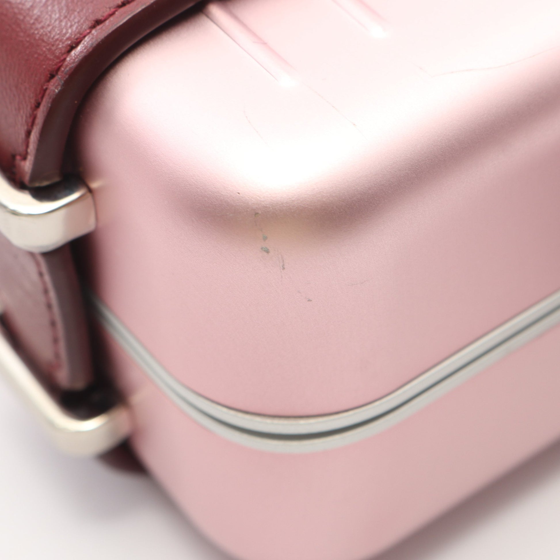 DIOR × RIMOWA パーソナルクラッチバッグ ショルダーバッグ ショルダーウォレット アルミニウム レザー ピンク ボルドー ディオール バッグ DIOR