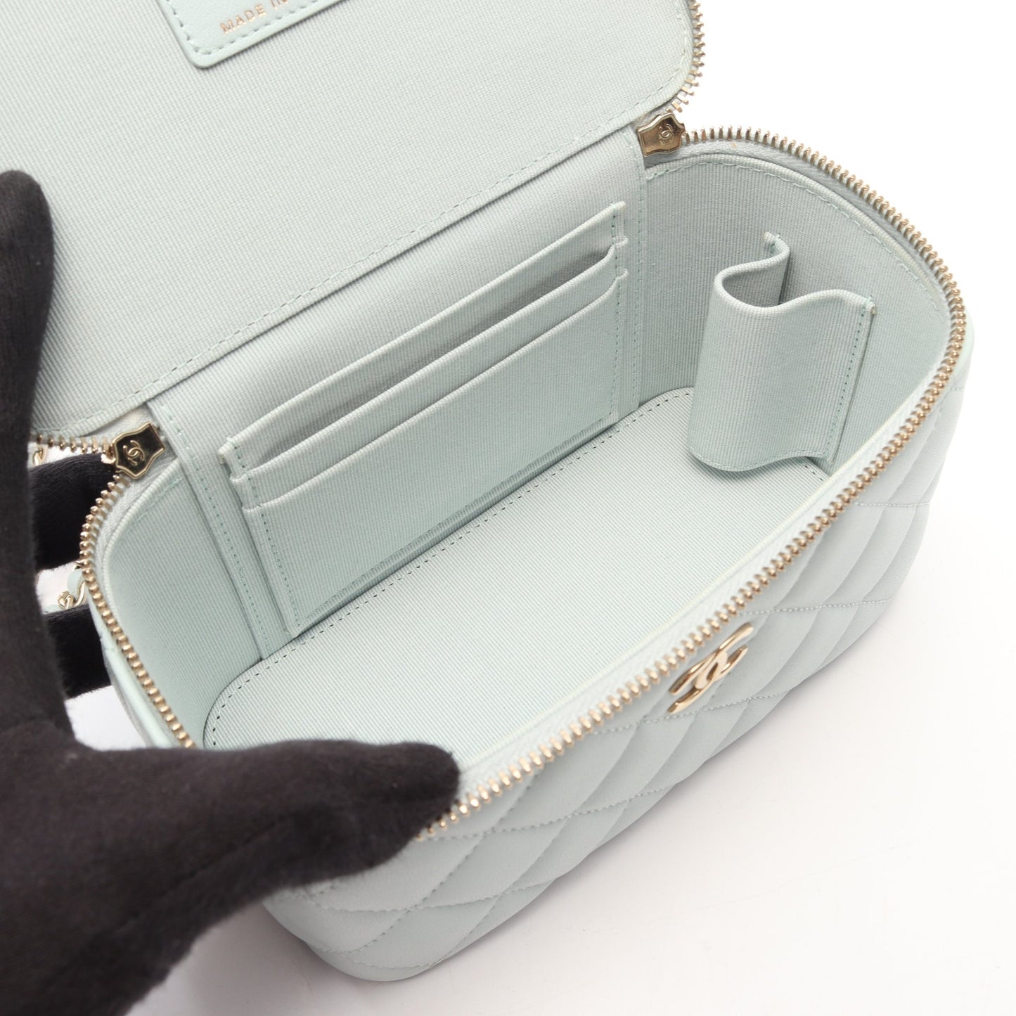 マトラッセ バニティバッグ 2WAY チェーンショルダーバッグ ラムスキン ライトブルー ゴールド金具 シャネル バッグ CHANEL