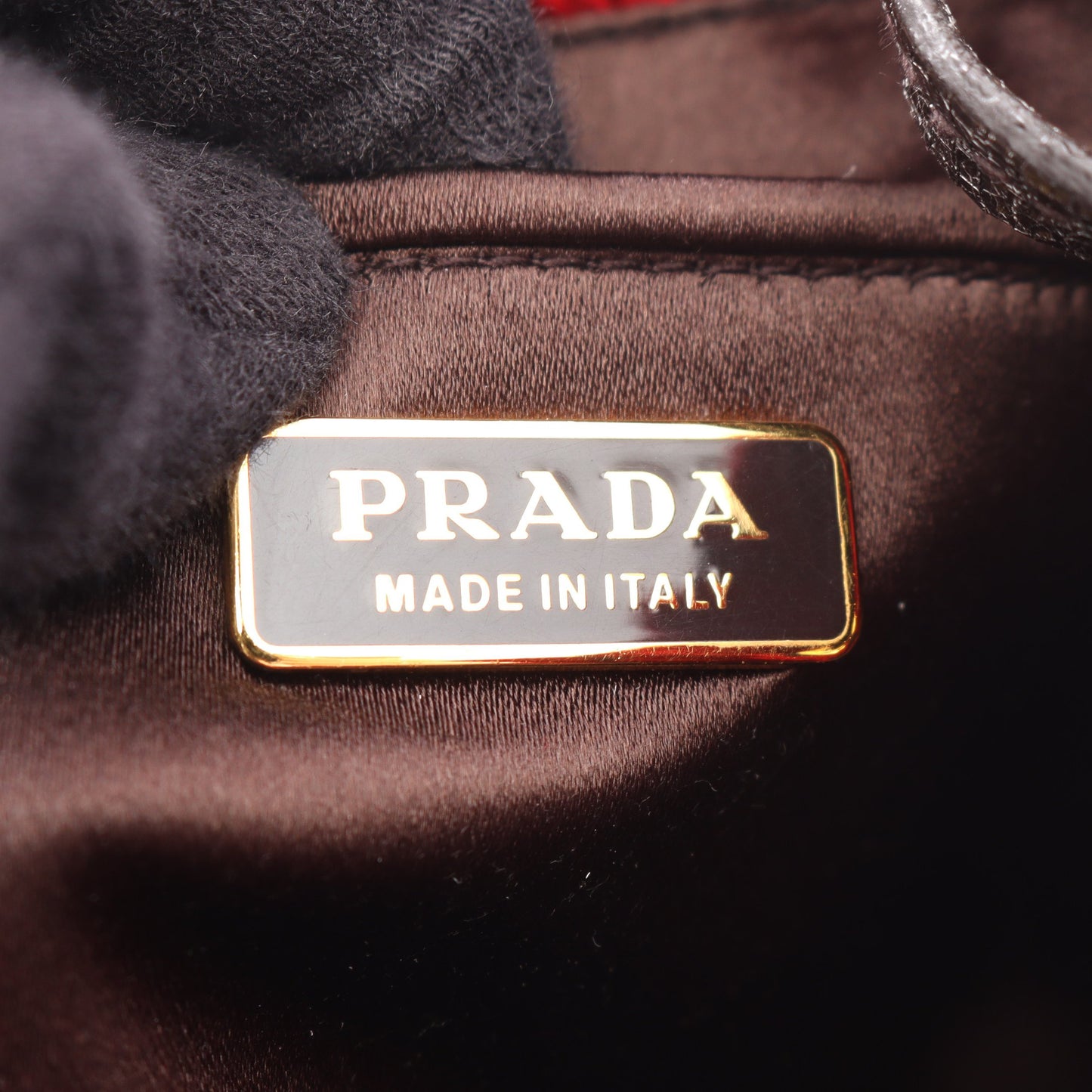 巾着 ポーチ ハンドバッグ ベロア レザー レッド ブラック プラダ バッグ PRADA
