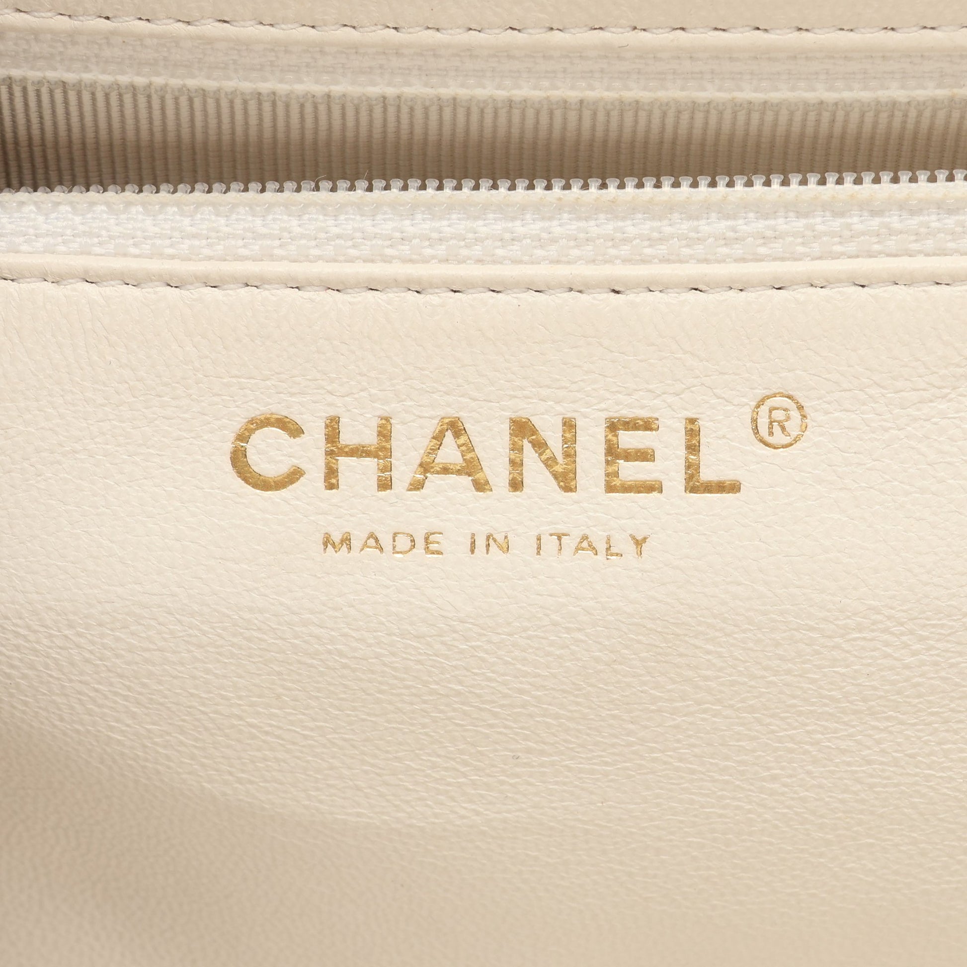 マトラッセ チェーンハンドバッグ キャビアスキン ウッド ホワイト ブラウン ゴールド金具 シャネル バッグ CHANEL