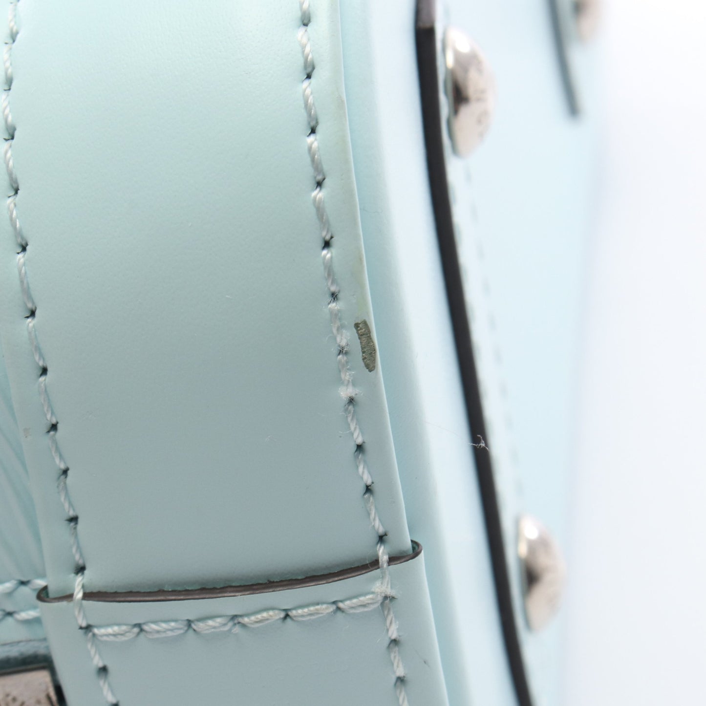アルマBB エピ シーサイド 2WAY ハンドバッグ レザー ライトブルー ルイヴィトン バッグ LOUIS VUITTON