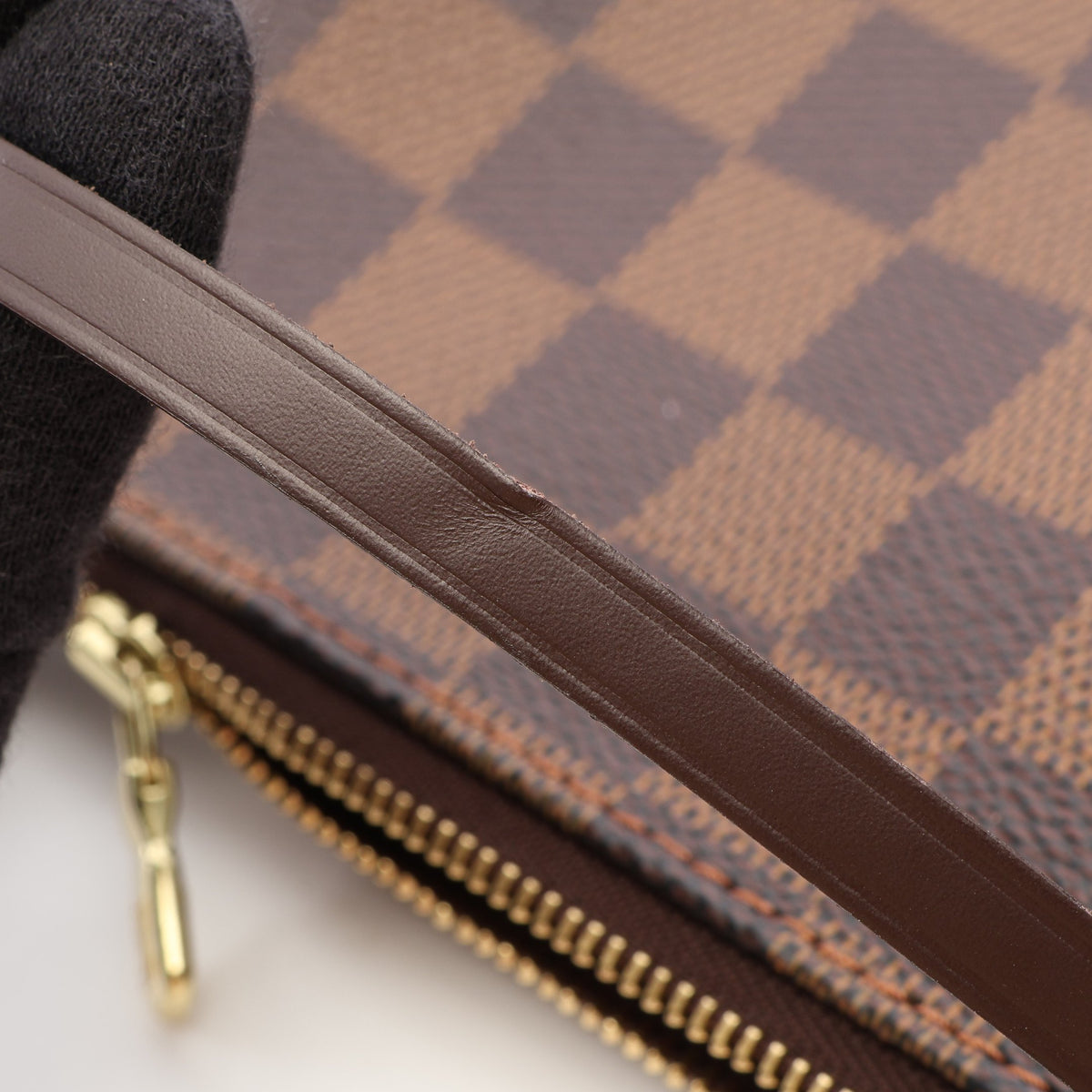 ポシェットアクセソワール ダミエエベヌ ハンドバッグ PVC レザー ブラウン ルイヴィトン バッグ LOUIS VUITTON