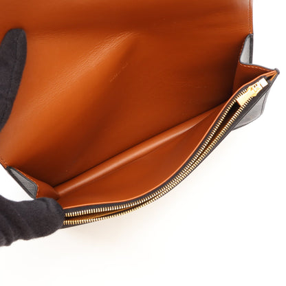 TAN タン トリオンフ ショルダーウォレット PVC レザー ブラック ブラウン セリーヌ バッグ CELINE