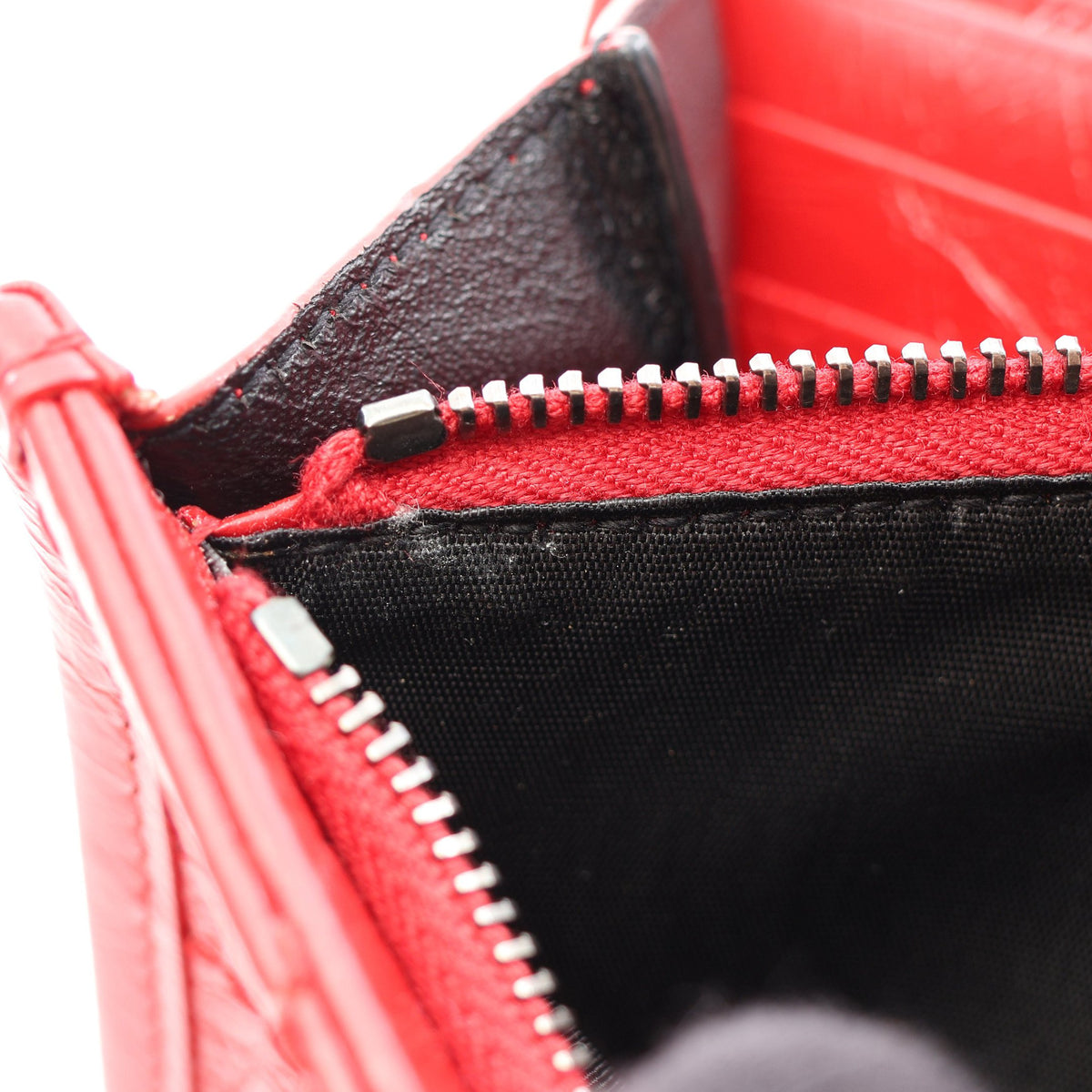 ニキ 二つ折り長財布 レザー レッド サンローランパリ 財布・小物 SAINT LAURENT PARIS