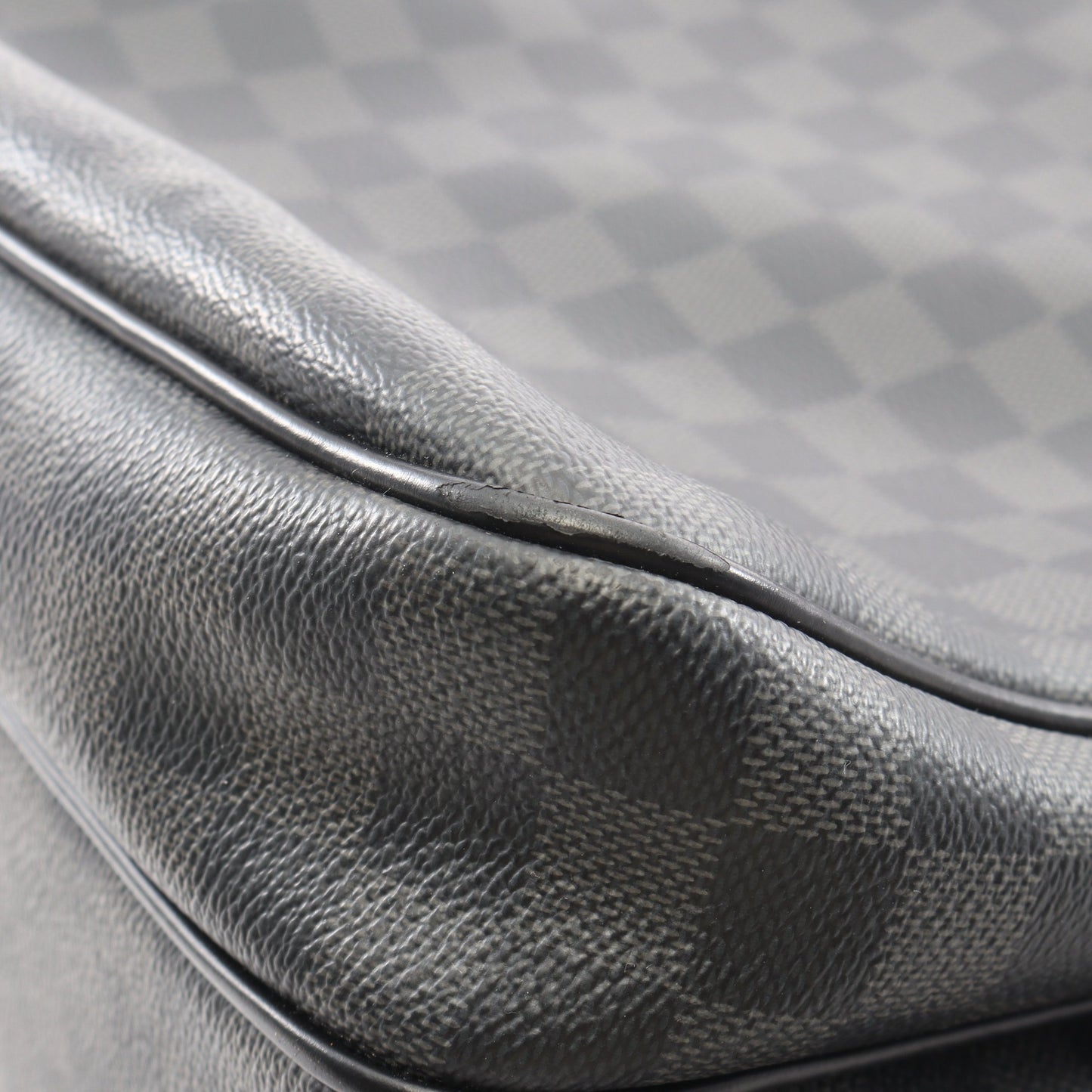 ミカエル ダミエグラフィット バックパック リュックサック PVC レザー ブラック ルイヴィトン バッグ LOUIS VUITTON