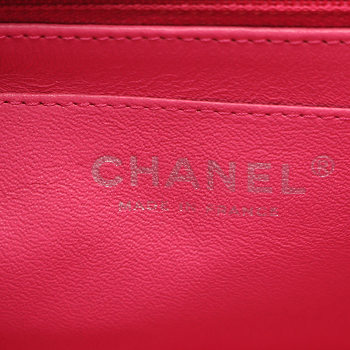 ミニマトラッセ チェーンショルダーバッグ キャビアスキン ピンク シルバー金具 シャネル バッグ CHANEL