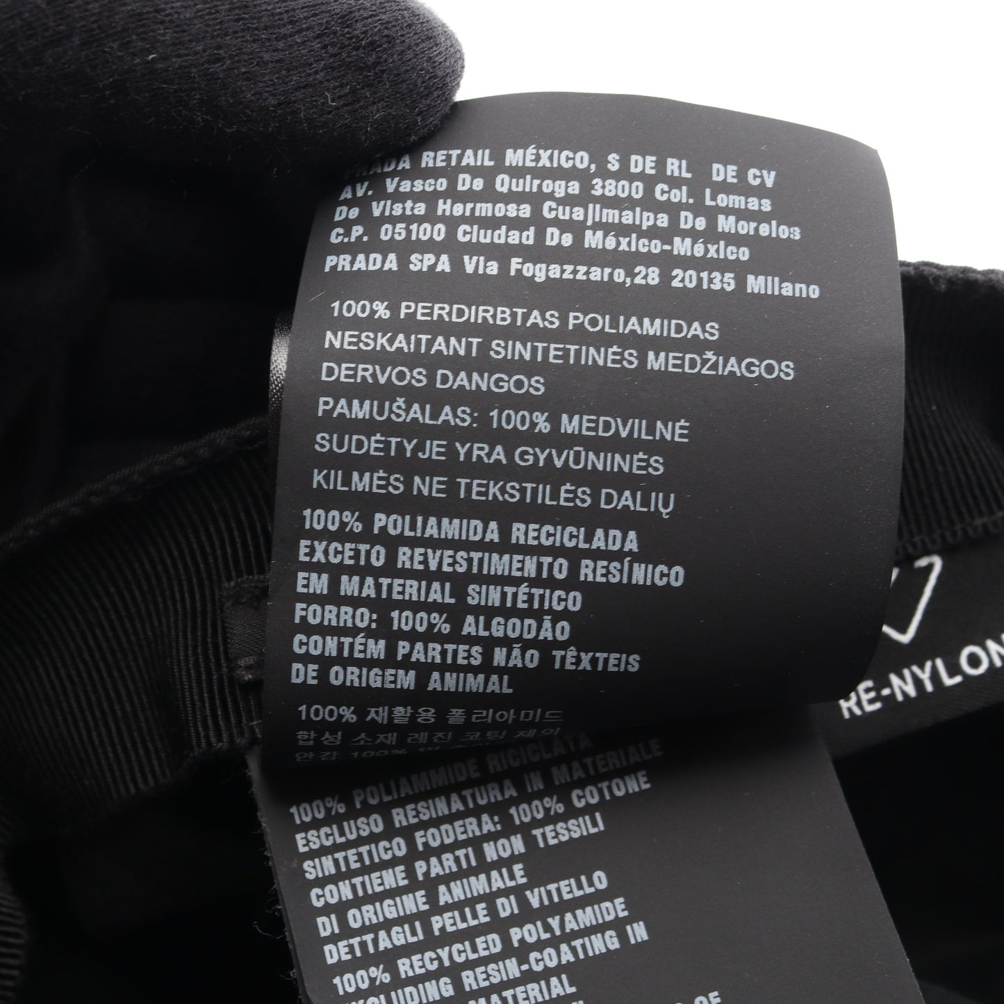 Re-Nylon キャップ 帽子 ナイロン ブラック プラダ