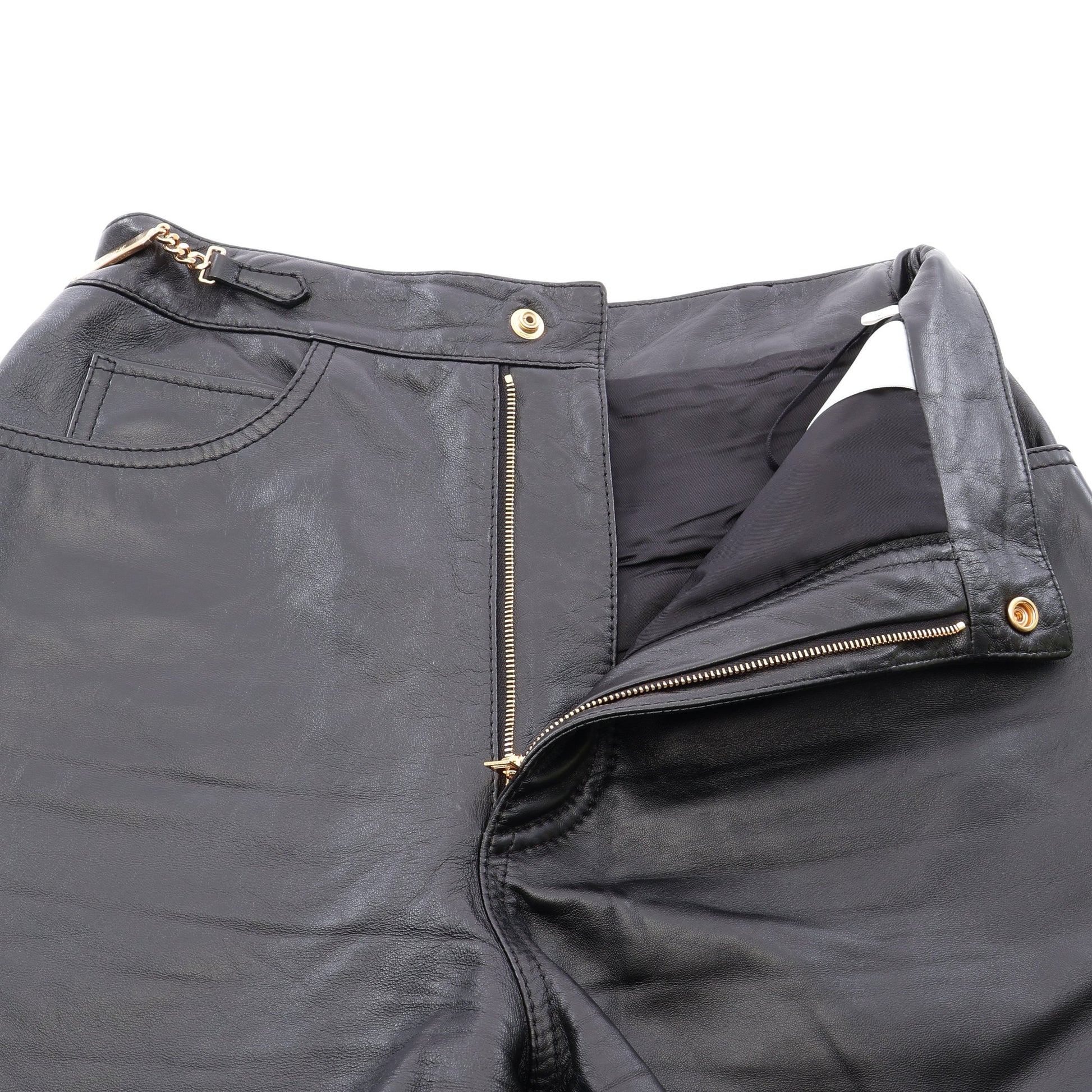 トリオンフボタン ショート パンツ ラムスキン ブラック セリーヌ ボトムス CELINE