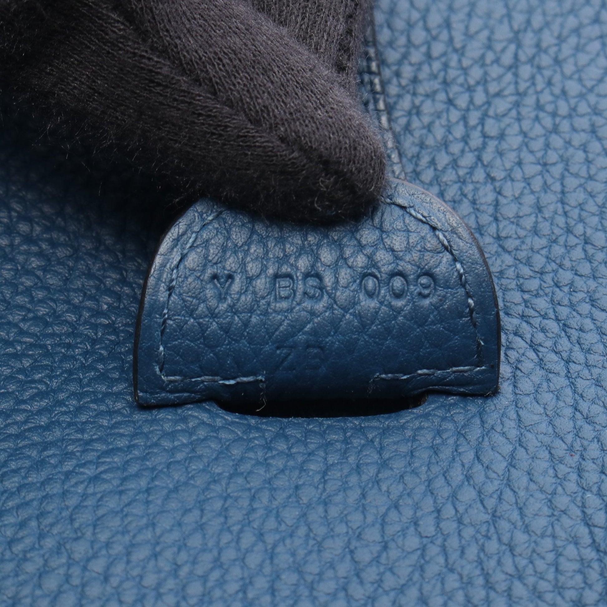 エヴリン 3 トロワ PM ディープブルー ショルダーバッグ トリヨンクレマンス ブルー シルバー金具 Y刻印 エルメス バッグ HERMES