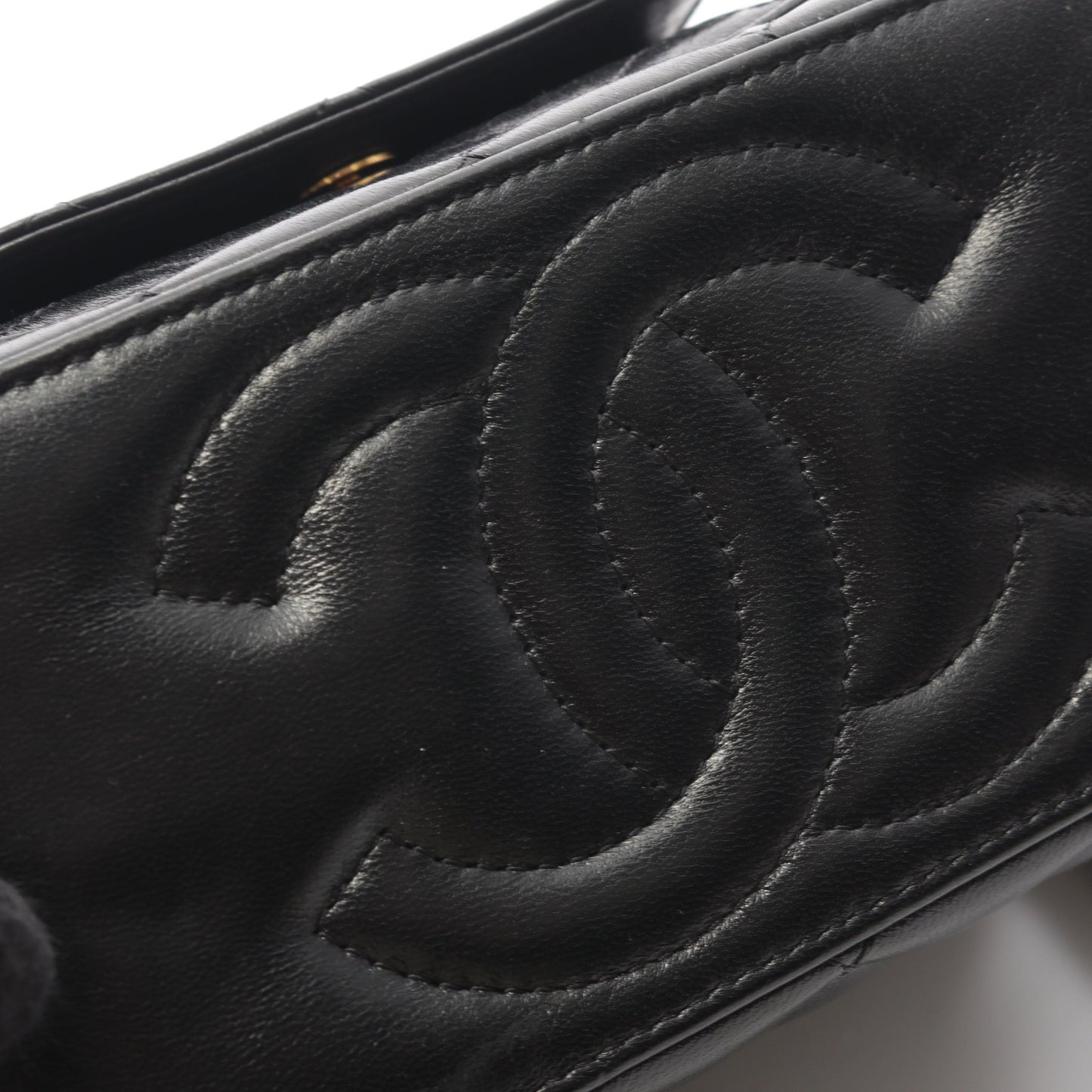 マトラッセ バニティバッグ チェーンショルダーバッグ キャビアスキン ブラック ゴールド金具 シャネル バッグ CHANEL