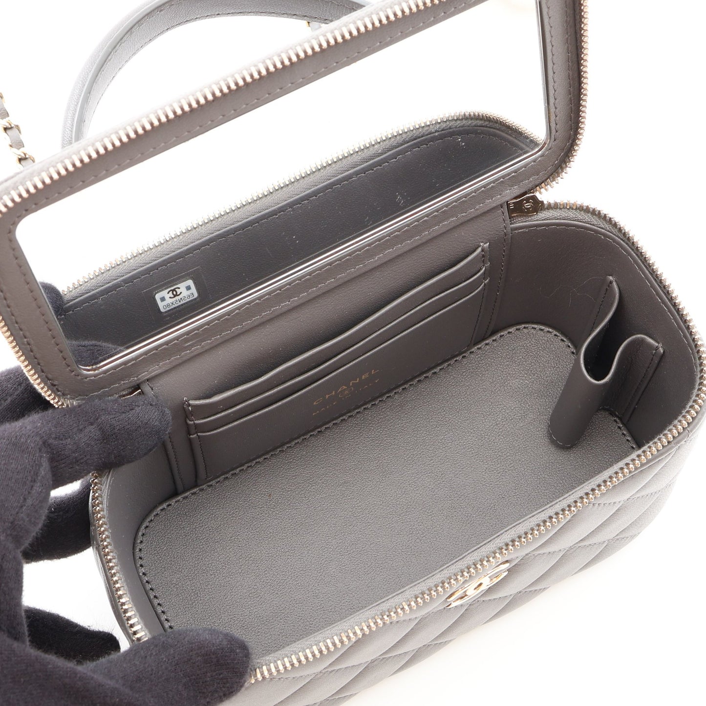 マトラッセ バニティバッグ 2WAY バニティバッグ チェーンショルダーバッグ ラムスキン グレー ゴールド金具 シャネル