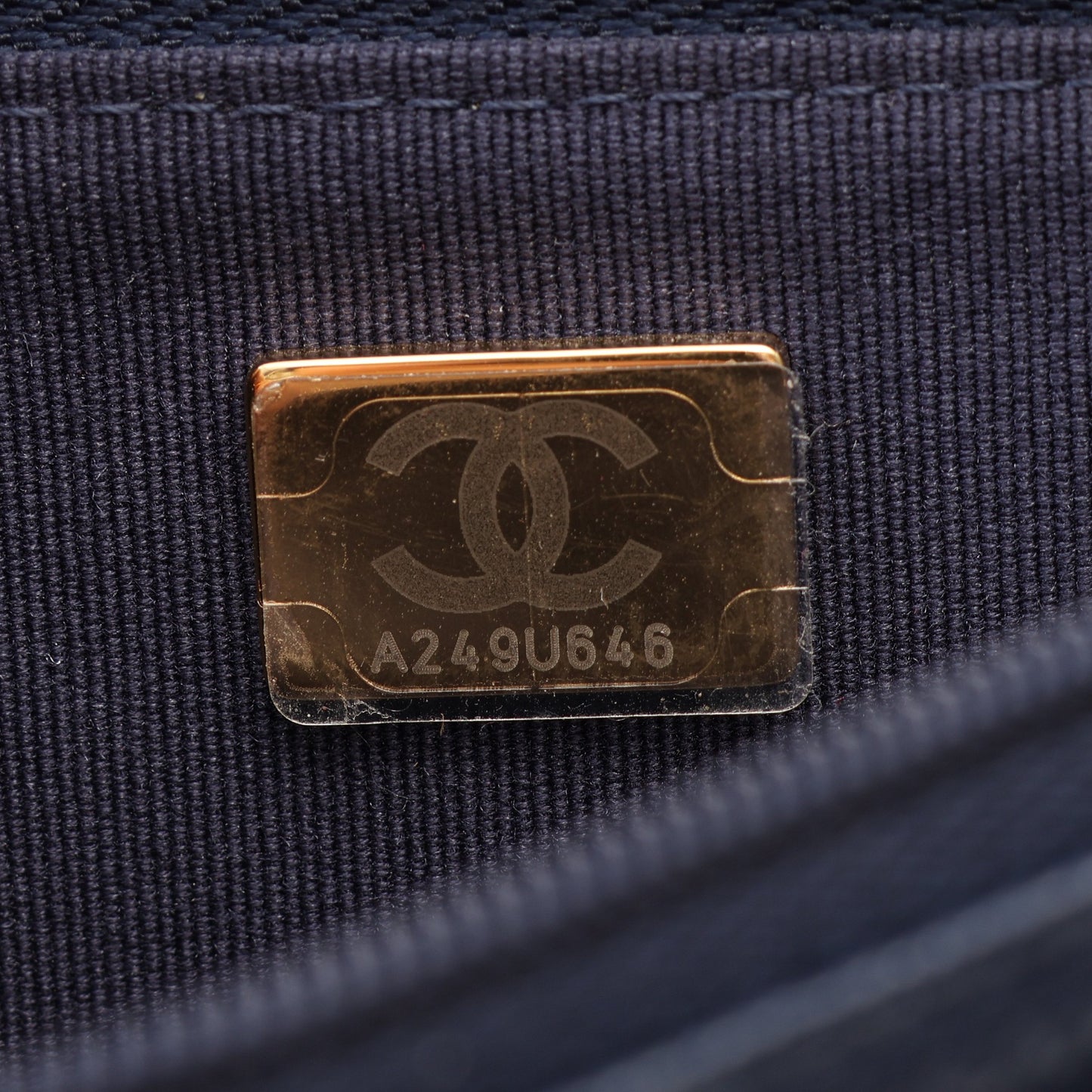 マトラッセ チェーンウォレット キャビアスキン ネイビー ゴールド金具 シャネル バッグ CHANEL