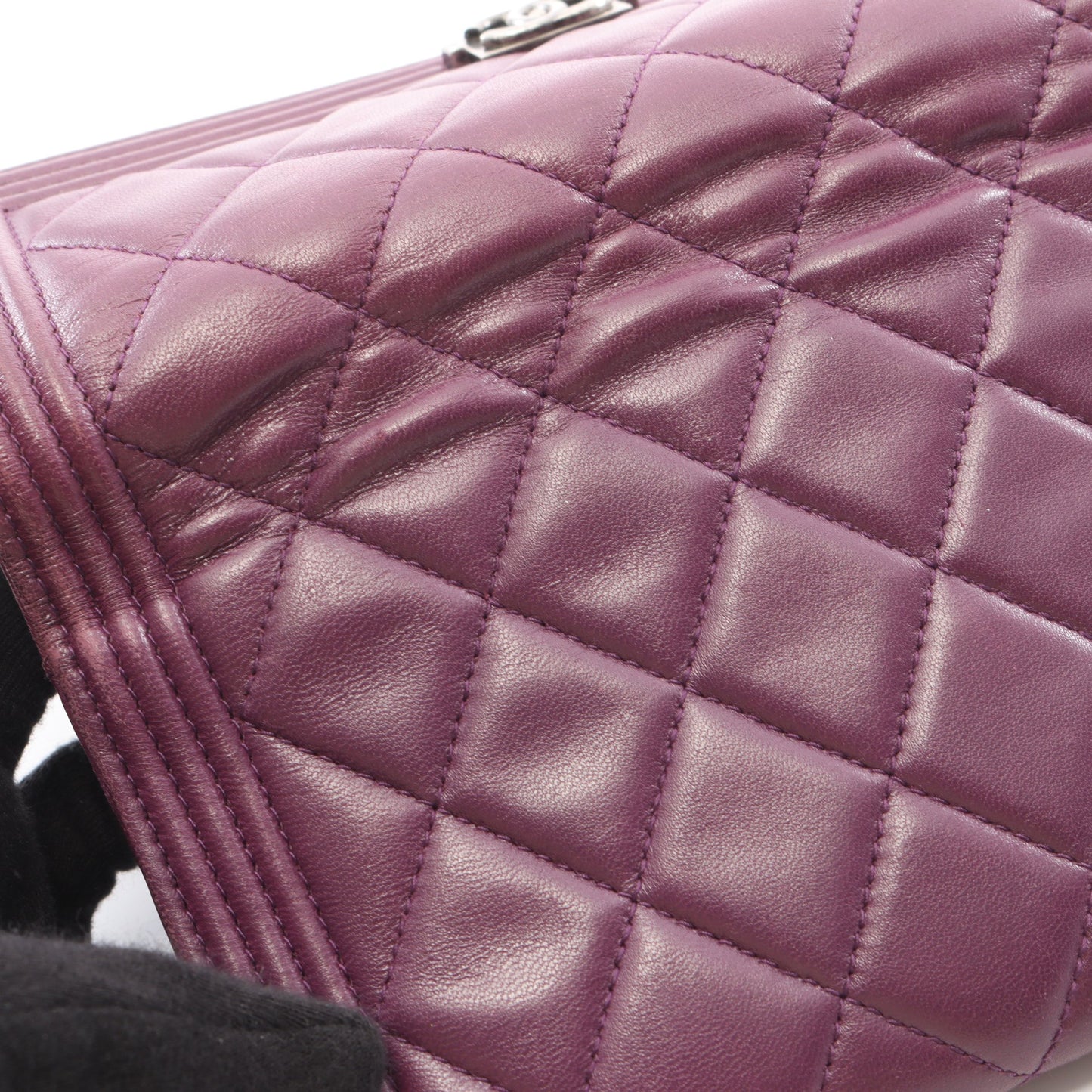 ボーイシャネル 二つ折り長財布 ラムスキン パープル シルバー金具 シャネル