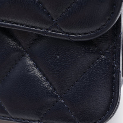 マトラッセ 2WAY チェーンショルダーバッグ ラムスキン ネイビー ゴールド金具 シャネル