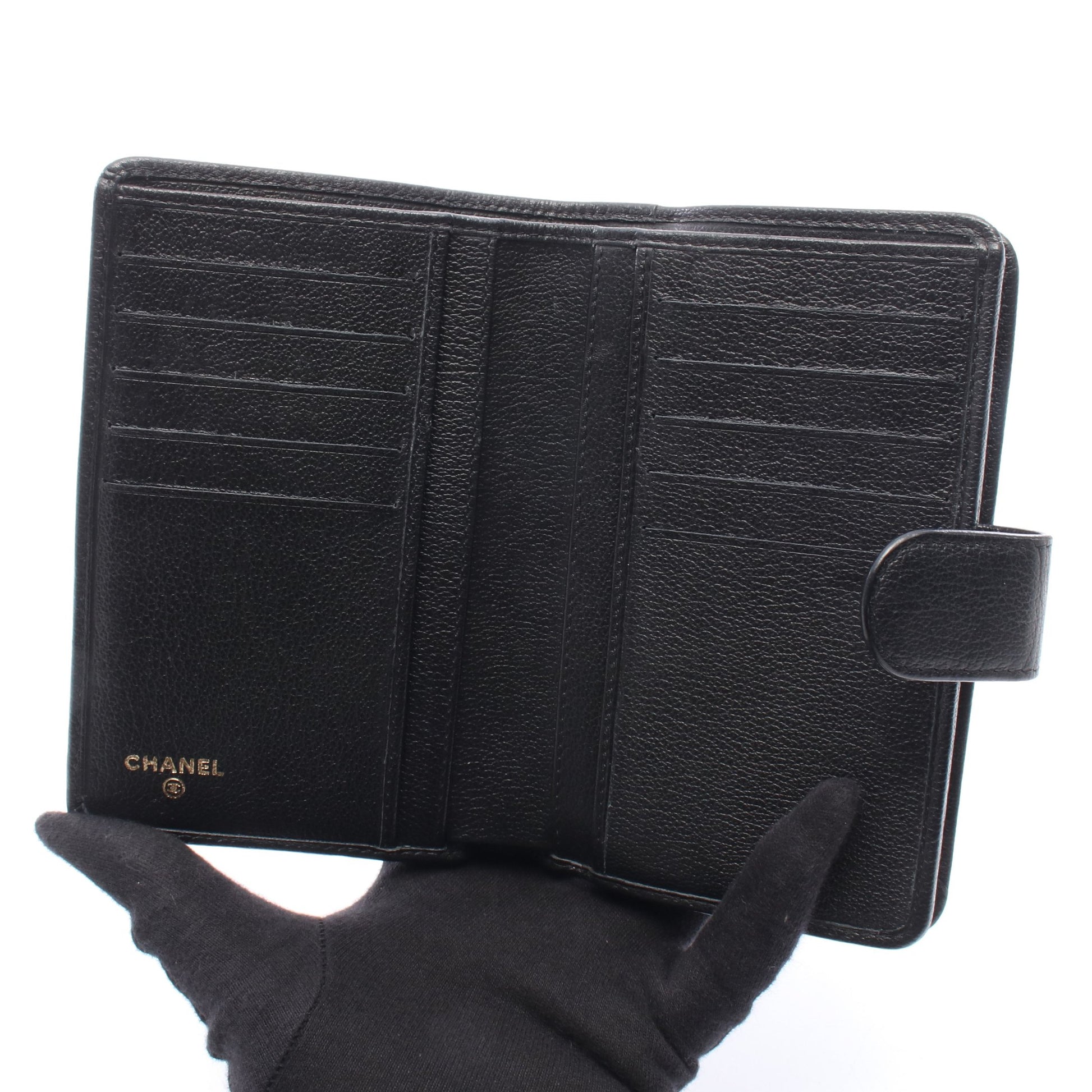 カメリア 二つ折り財布 レザー ブラック ゴールド金具 シャネル 財布・小物 CHANEL