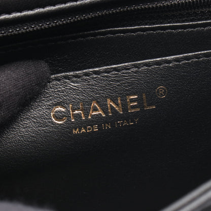 ミニマトラッセ チェーンショルダーバッグ ラムスキン ブラック ゴールド金具 シャネル