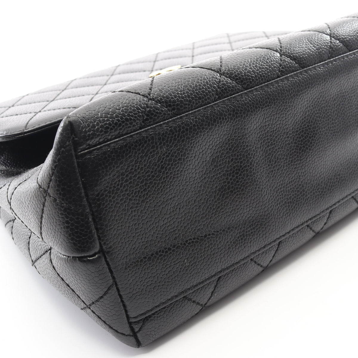 マトラッセ ハンドバッグ キャビアスキン ブラック ゴールド金具 シャネル バッグ CHANEL