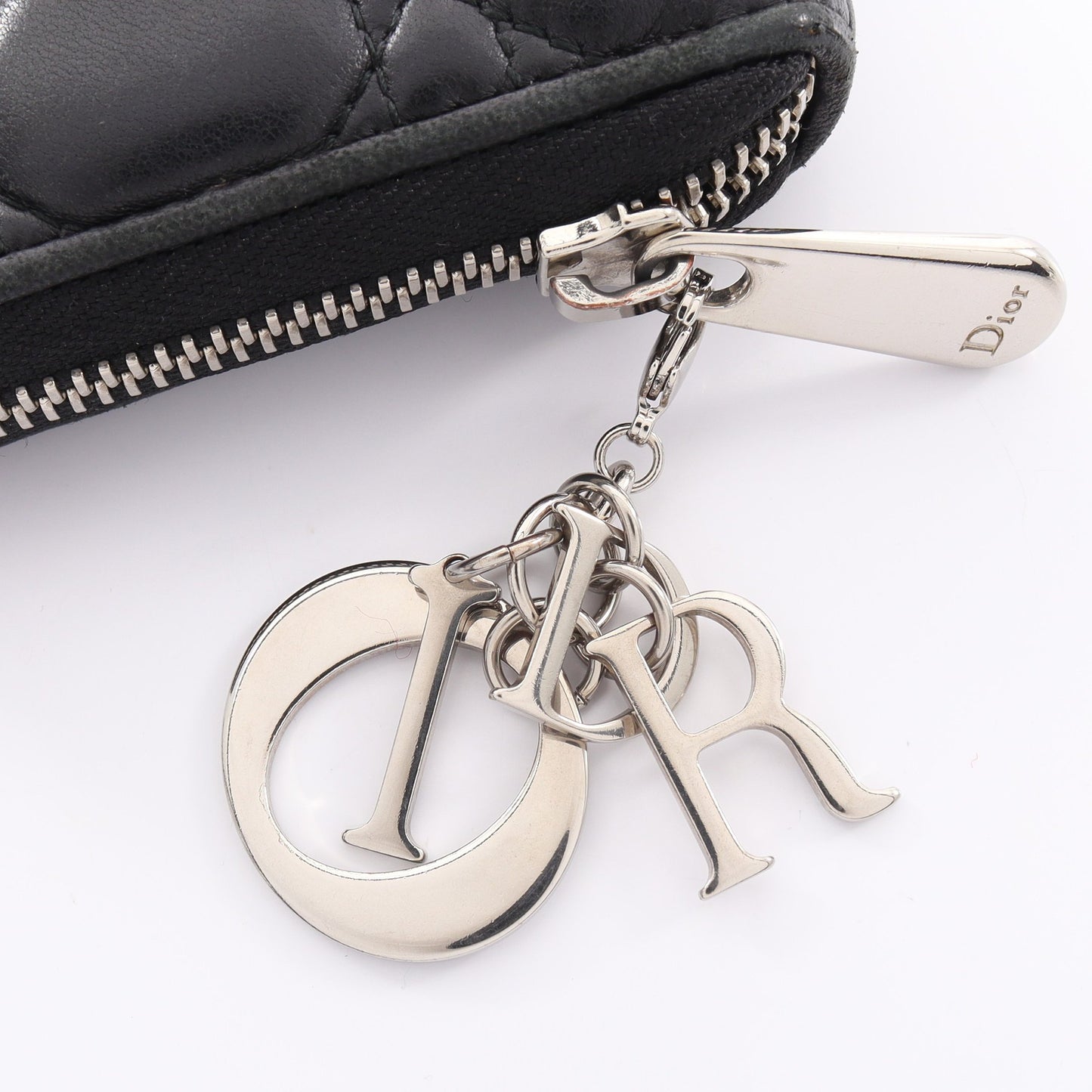 LADY DIOR VOYAGEUR カナージュ ラウンドファスナー長財布 レザー ブラック クリスチャンディオール