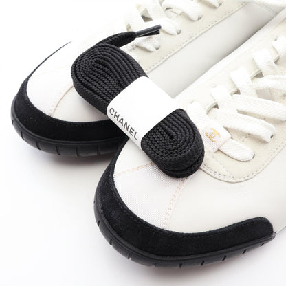 ココマーク ロゴ ローカットスニーカー レザー スエード ホワイト ライトグレー ブラック シャネル シューズ CHANEL