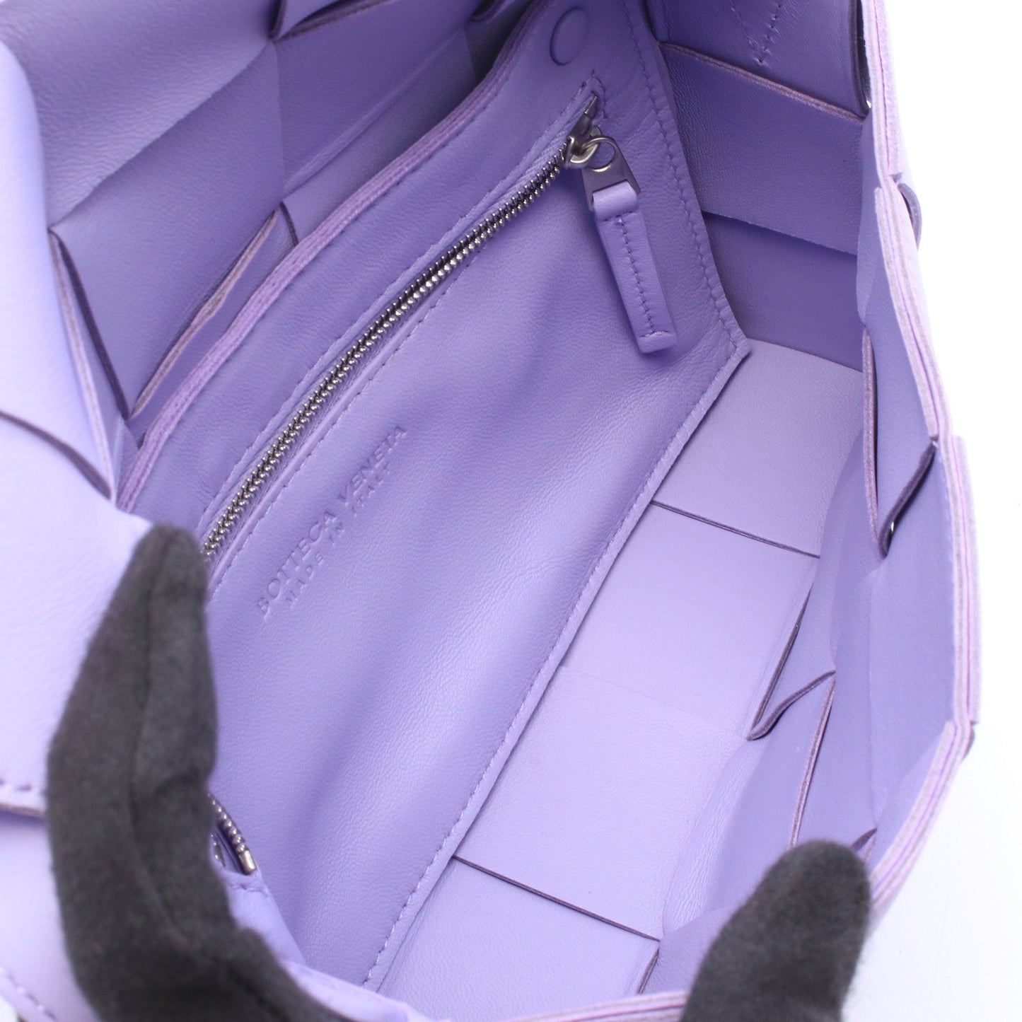 カセット クロスボディ マキシイントレチャート ショルダーバッグ レザー パープル ボッテガヴェネタ