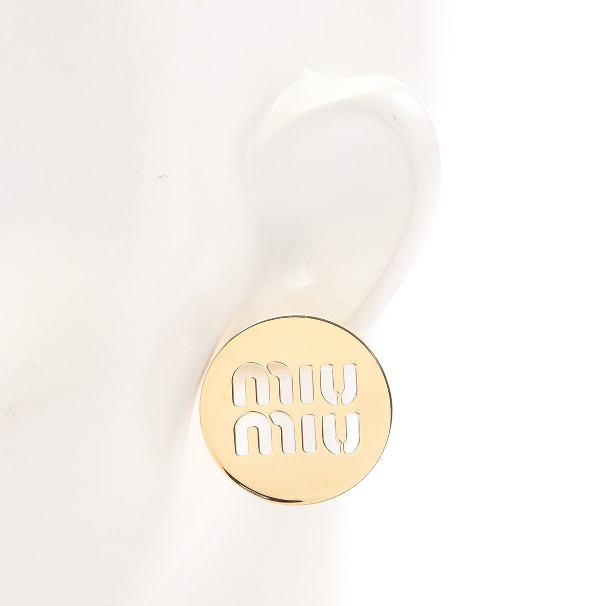 ロゴ サークル ピアス GP ゴールド ミュウミュウ アクセサリー miu miu