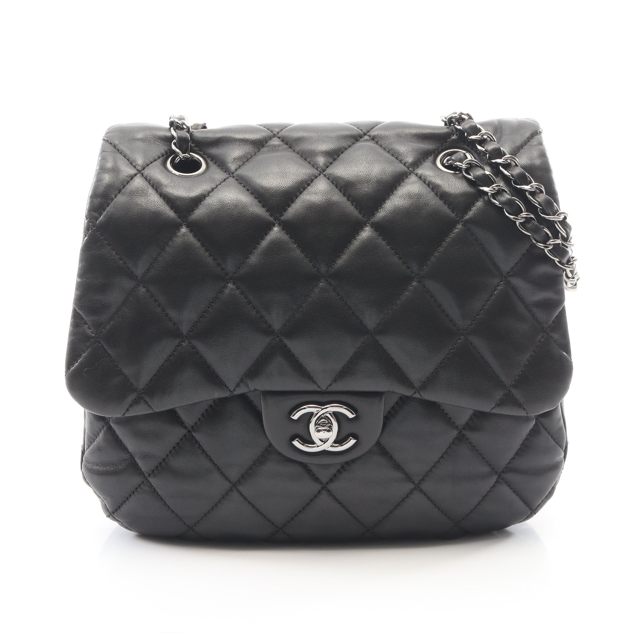 CHANEL マトラッセ チェーンショルダーバッグ ブラック ラムスキン マトラッセ チェーンショルダーバッグ ラムスキン ブラック シルバー