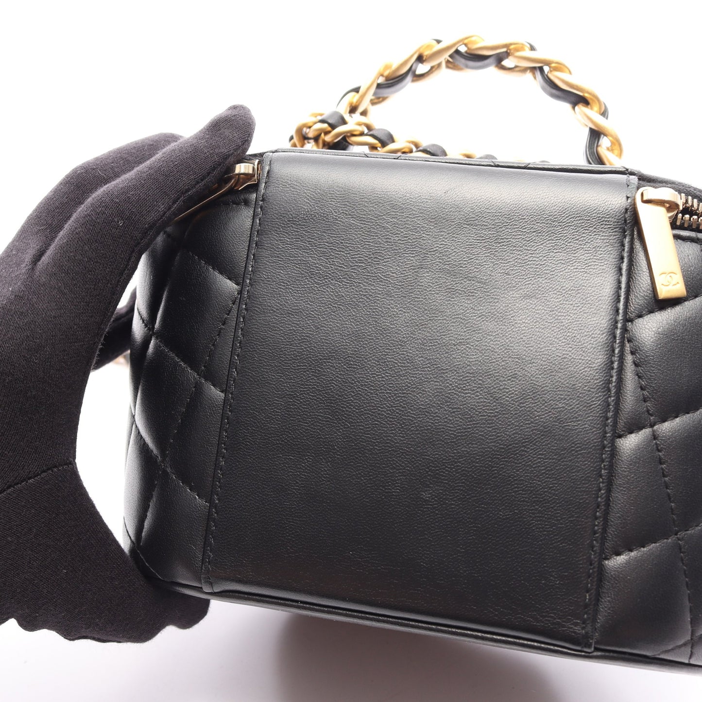 マトラッセ バニティバッグ 2WAY チェーンショルダーバッグ ラムスキン ブラック ゴールド金具 シャネル