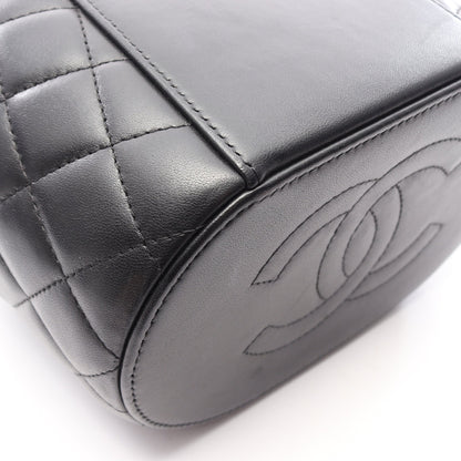マトラッセ バニティバッグ 2WAY チェーンショルダーバッグ ラムスキン ブラック ゴールド金具 シャネル