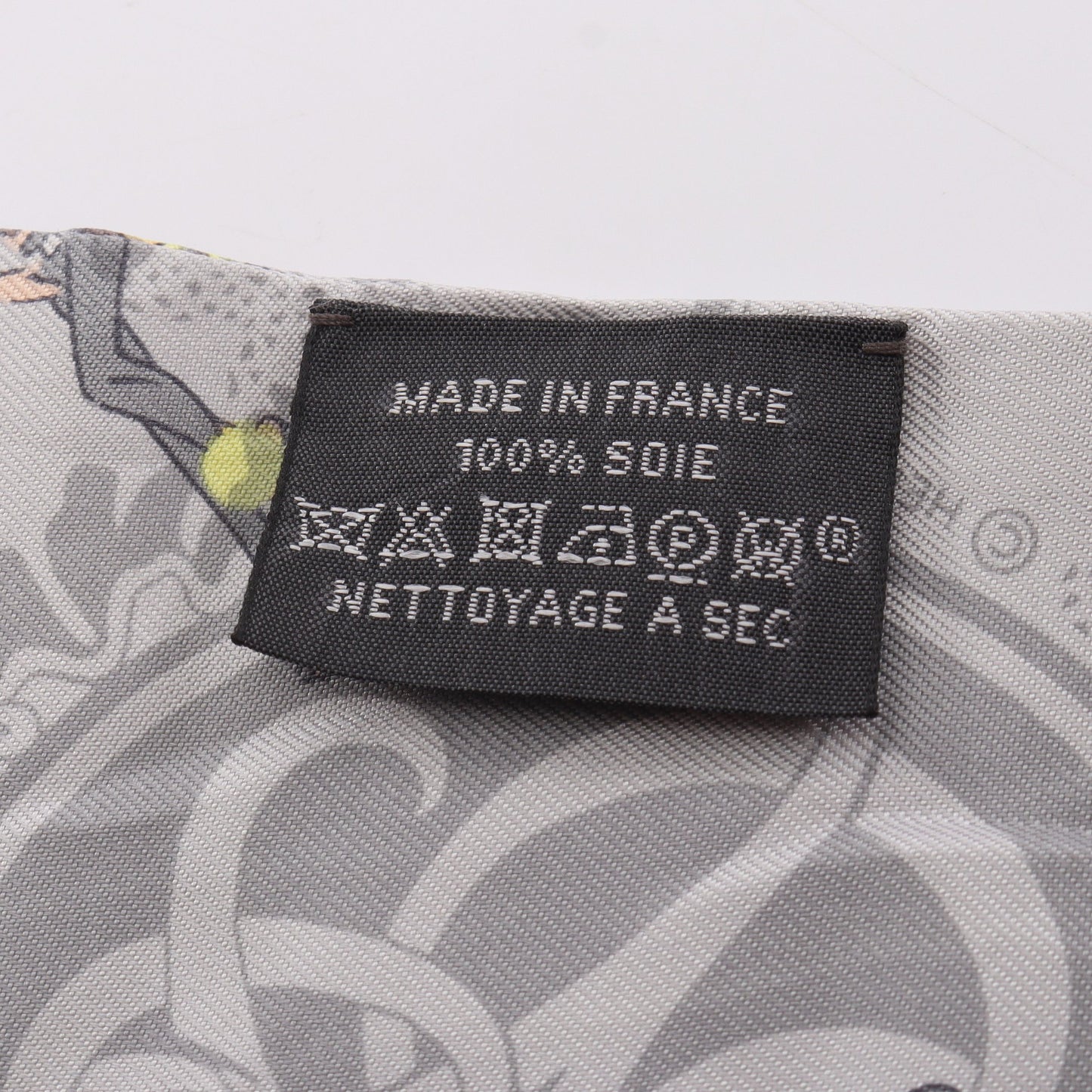 ツイリー EX-LIBRIS LES PARISIENNE リボン スカーフ シルク グレー イエロー マルチカラー エルメス