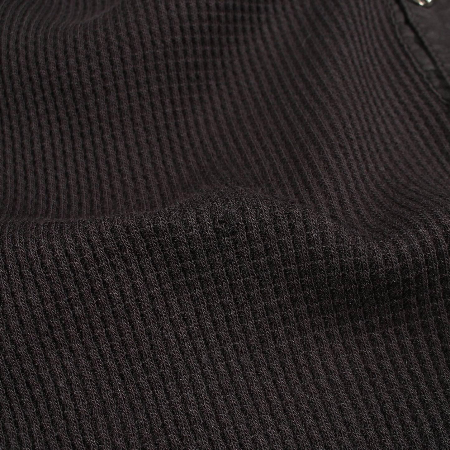 クロスボールボタン スクロールロゴ ヘンリーネック 長袖Tシャツ コットン ブラック クロムハーツ