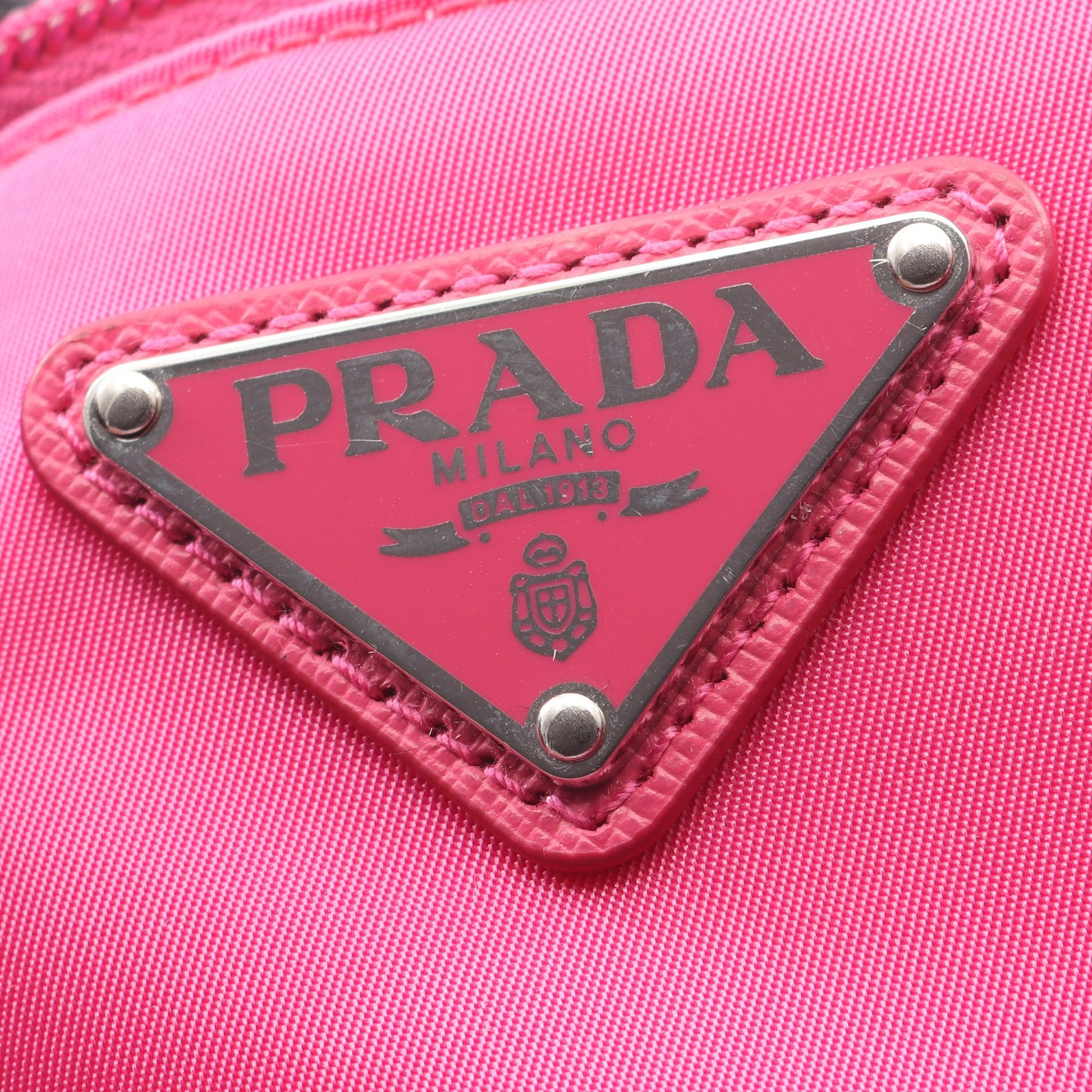 三角プレート ポーチ ナイロン ピンク プラダ 財布・小物 PRADA
