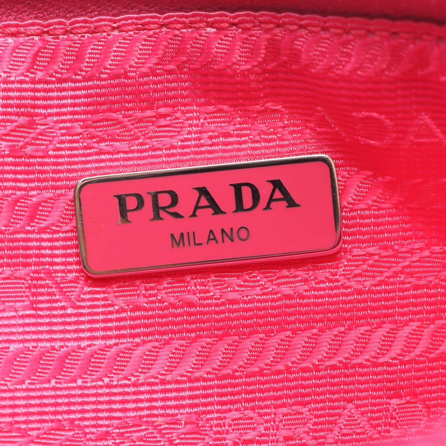 三角プレート ポーチ ナイロン ピンク プラダ 財布・小物 PRADA