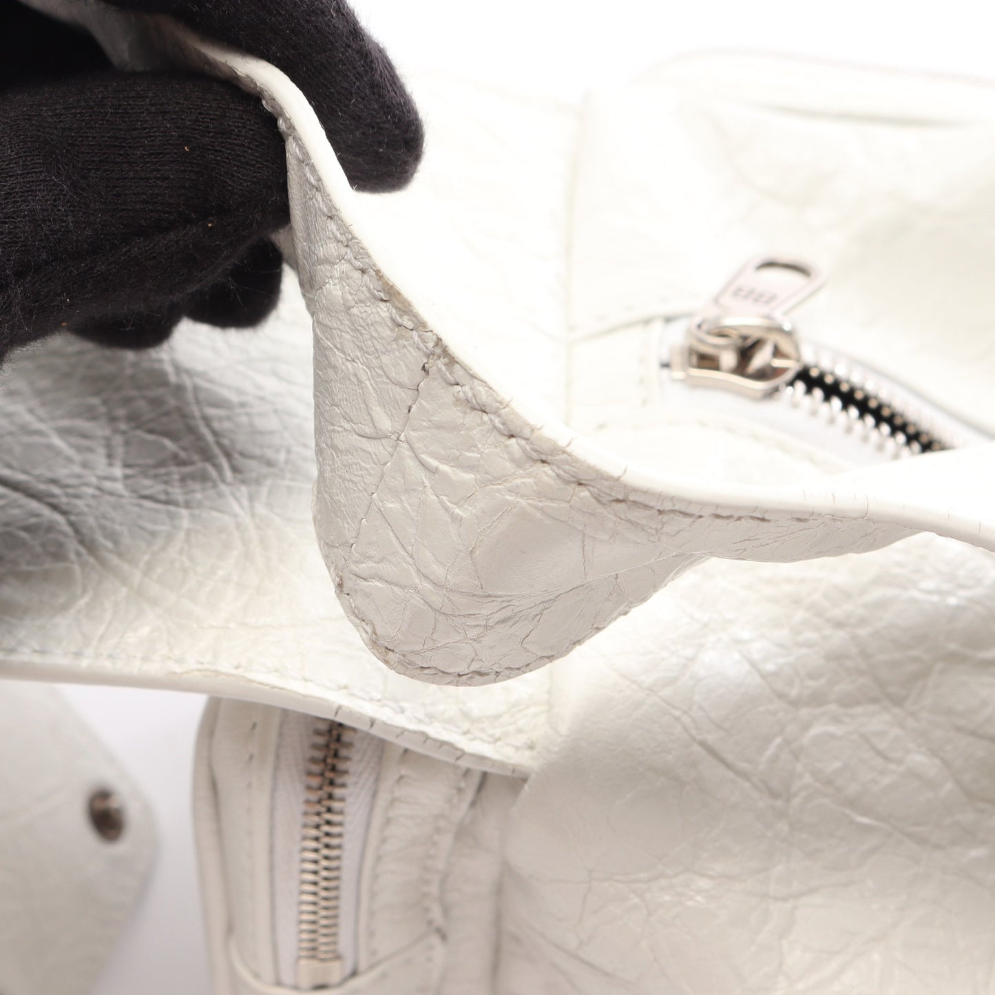 SUPERBUSY SLING BAG ス ーパービジー ショルダーバッグ レザー ホワイト バレンシアガ