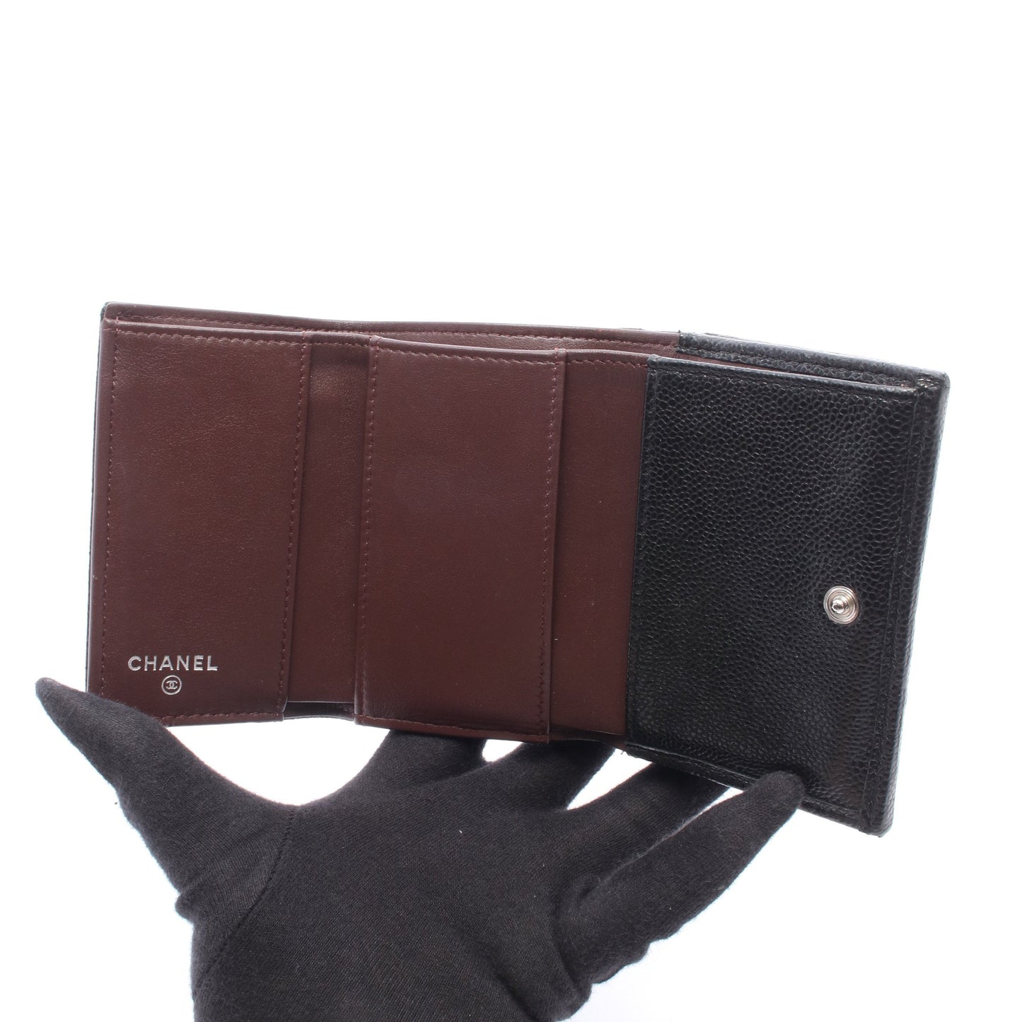 クラシック スモール フラップ ウォレット マトラッセ 三つ折り財布 キャビアスキン ブラック シルバー金具 シャネル