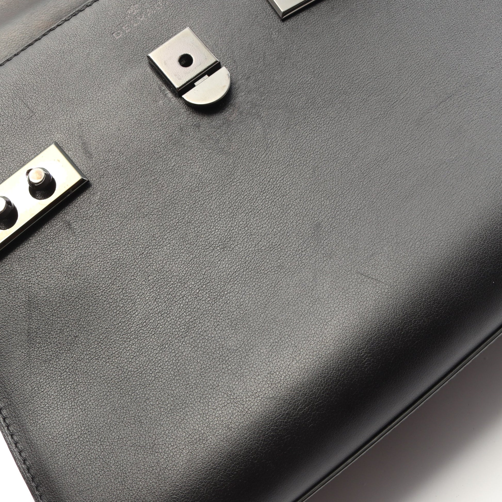 タンペートMM 2WAY ハンドバッグ レザー ブラック デルヴォー バッグ DELVAUX