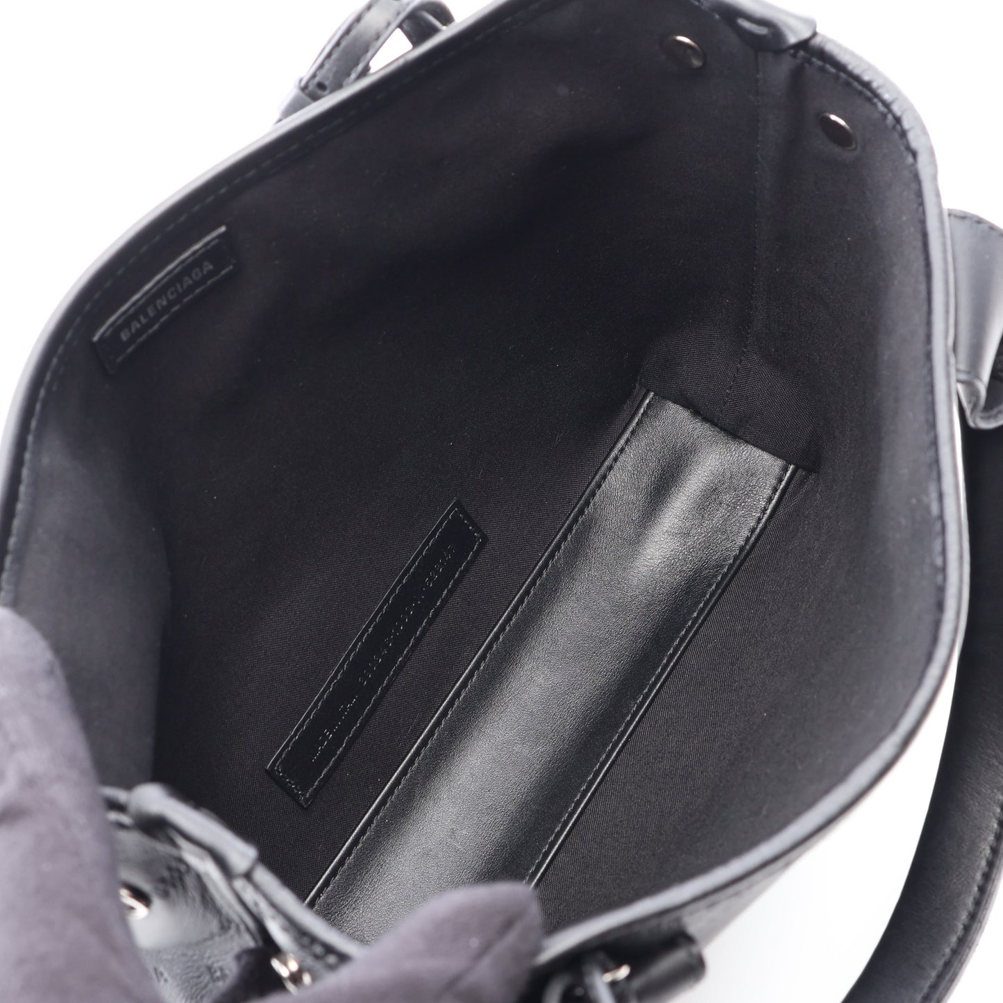 ネイビーカバ XS 2WAY ハンドバッグ レザー ブラック バレンシアガ