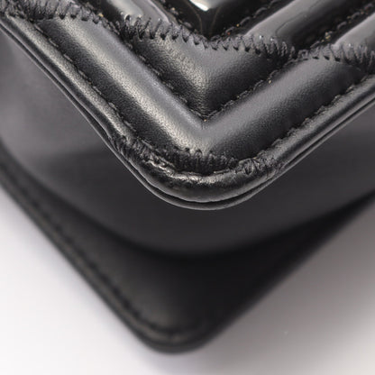 ボーイシャネル スモール チェーンショルダーバッグ キャビアスキン エナメルレザー ブラック シルバー金具 シャネル