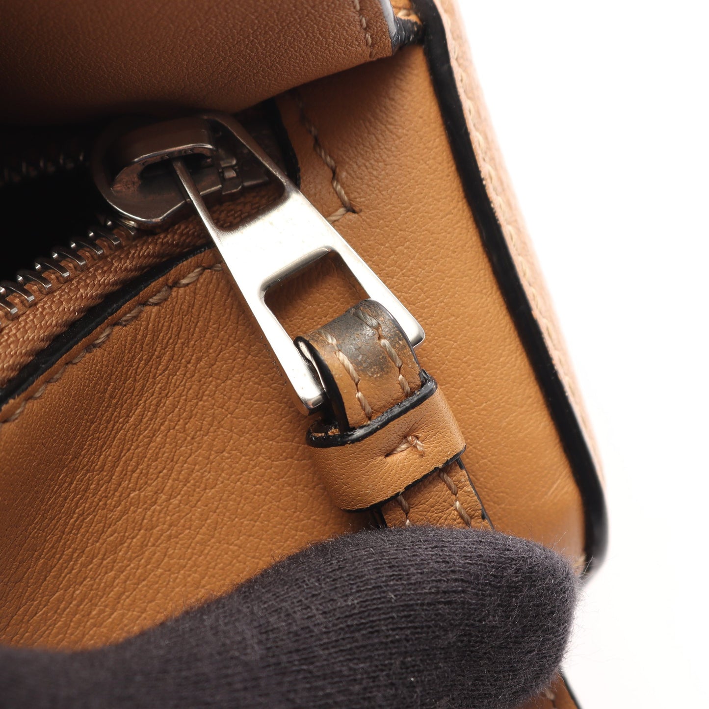 パズル バムバッグ スモール ボディバッグ ウエストバッグ レザー ベージュ ロエベ バッグ LOEWE