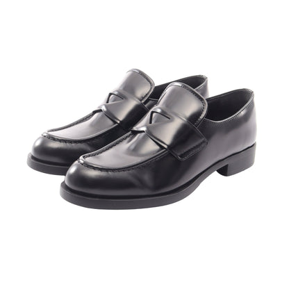 トライアングル ローファー レザー ブラック プラダ シューズ PRADA