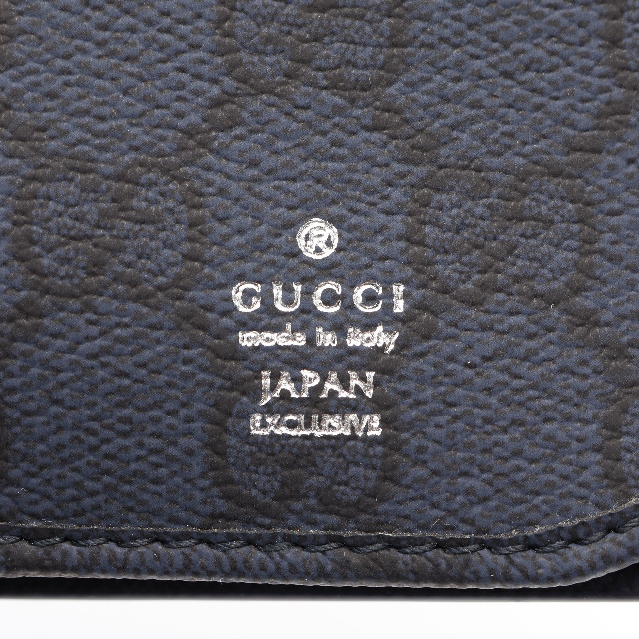GGエンブレム ロングウォレット 日本限定 二つ折り長財布 レザー