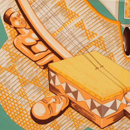 カレ90 Au son du Tan-tan スカーフ シルク アイボリー オレンジ マルチカラー エルメス 財布・小物 HERMES